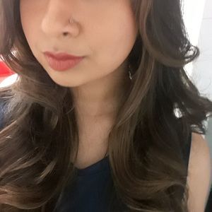 Meet your Posher, Amna